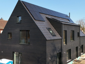 Aufdachanlage mit Batteriespeicher und Full Backup - 10,68 kWp