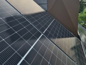 Aufdachanlage mit Batteriespeicher - 8,10 kWp